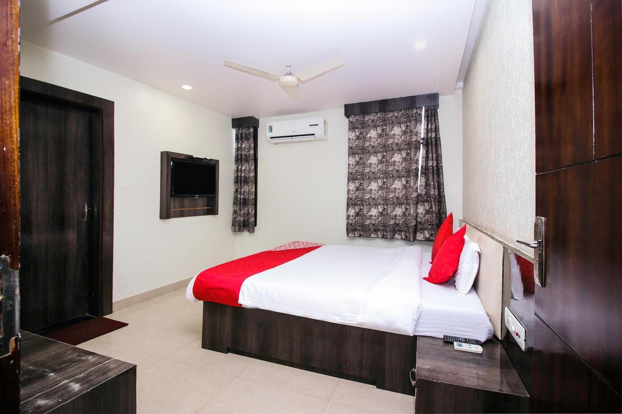 Oyo Flagship Hotel Galaxy Palace Ajmer Exterior photo